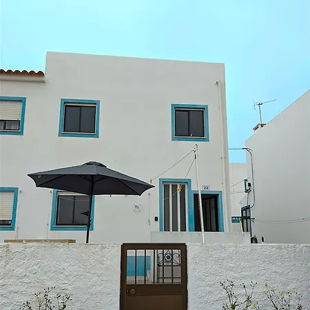 Sea House Dom wakacyjny Salema